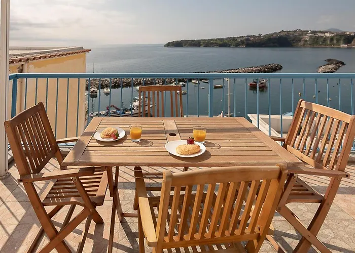 La Procidana House - Corricella Exlusive Terrace Dom wakacyjny Procida